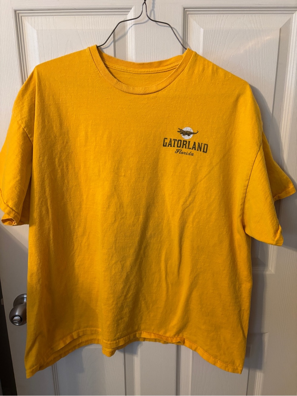 Gator land Florida T Yellow Alligator Capitol of the World Dive Team Souvenir T
